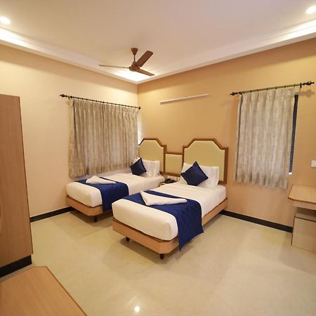 Majestic Hotel Madurai Exterior photo