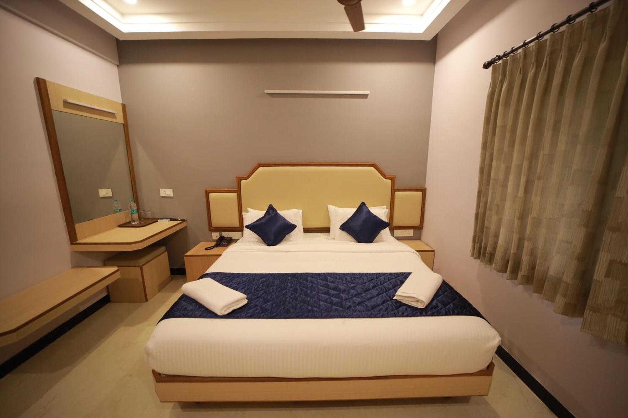 Majestic Hotel Madurai Exterior photo